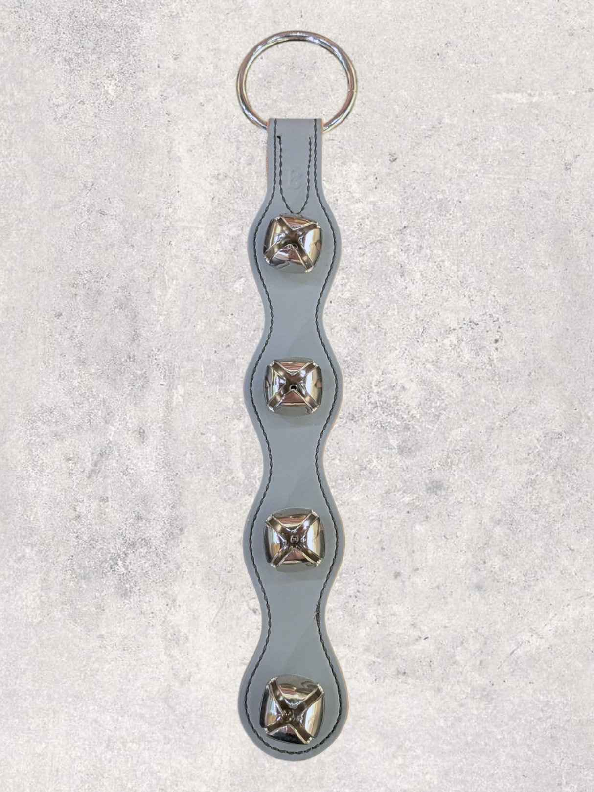 4 Plated Bells on Scalloped Doorhanger