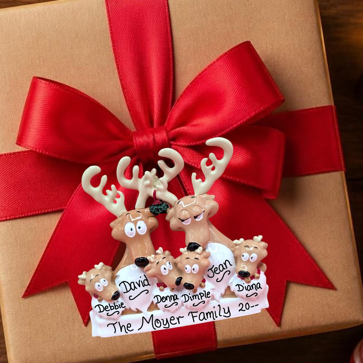 Reindeer Ornament (6 Names)