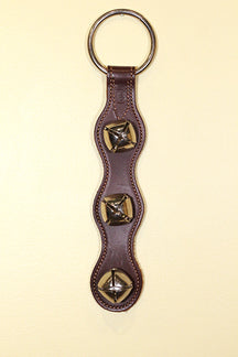 3 Plated Bells on Scalloped Doorhanger