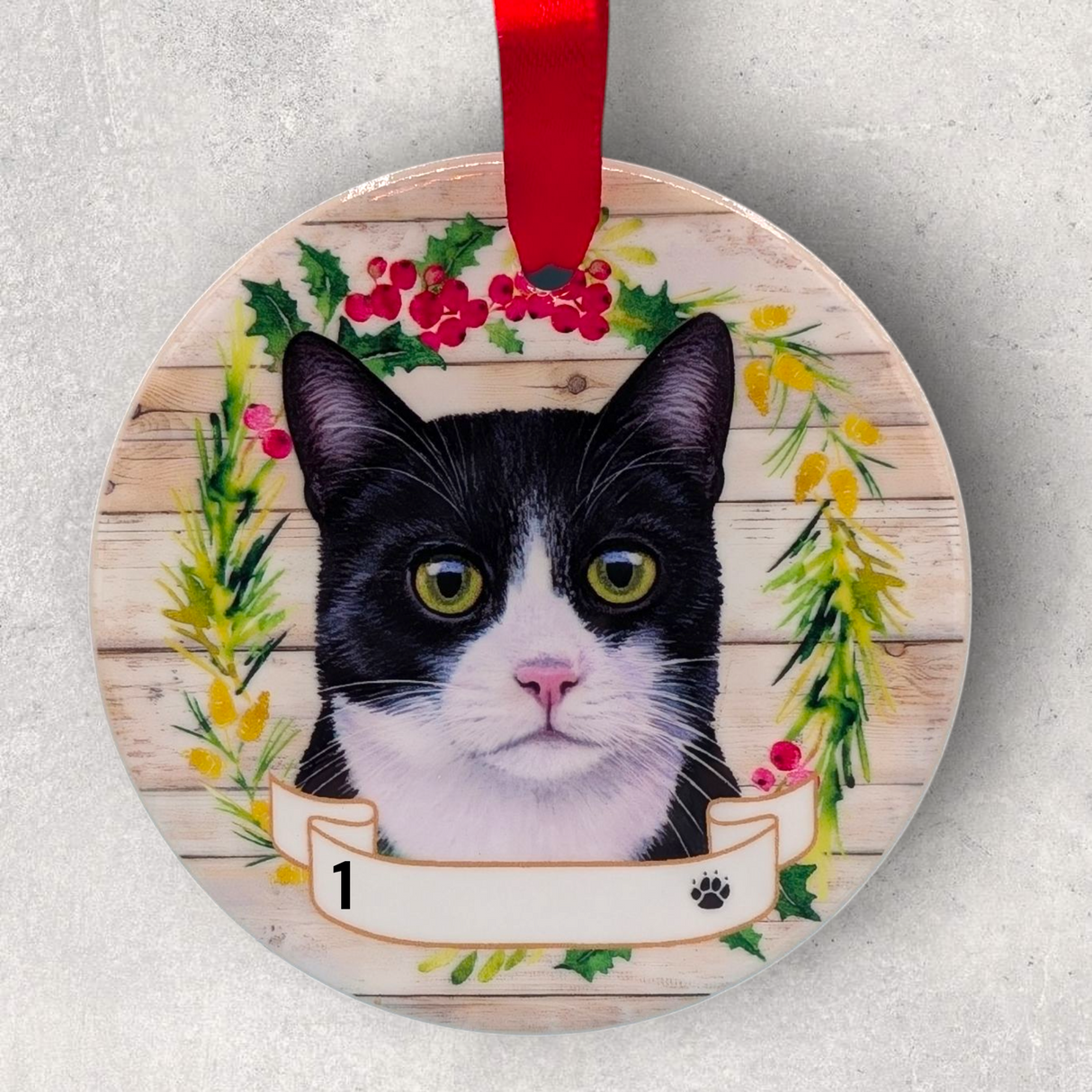 CAT - BLACK & WHITE in Disc