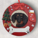 DOGS - DACHSHUND (BLACK) - Red Wreath
