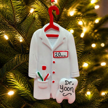 Dentist Coat Ornament
