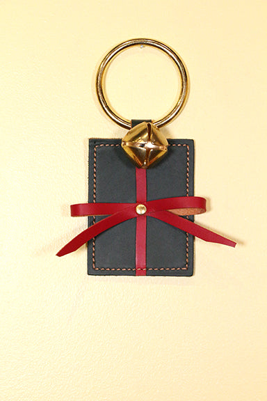 1 Bell on Leather Gift Box Doorhanger