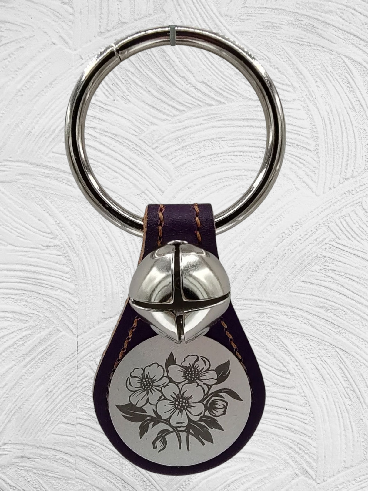 DOGWOOD Disc on Leather Teardrop - 1 Bell