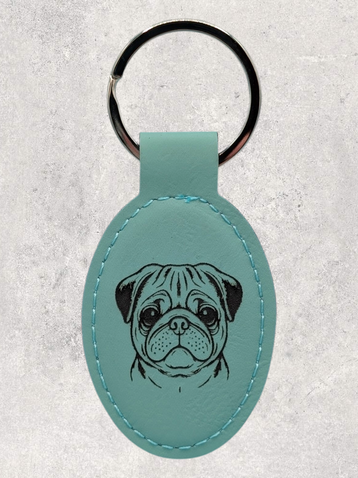 KEYCHAIN - PUG - Leatherette - Personalizable